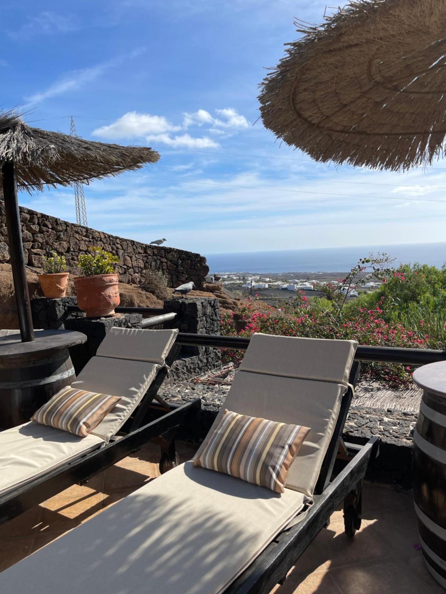 Castillo Lanzarote Villa Sophie - Luxury Villa -Sleep In A Volcanic Cave With Heated Pool Тиас Экстерьер фото