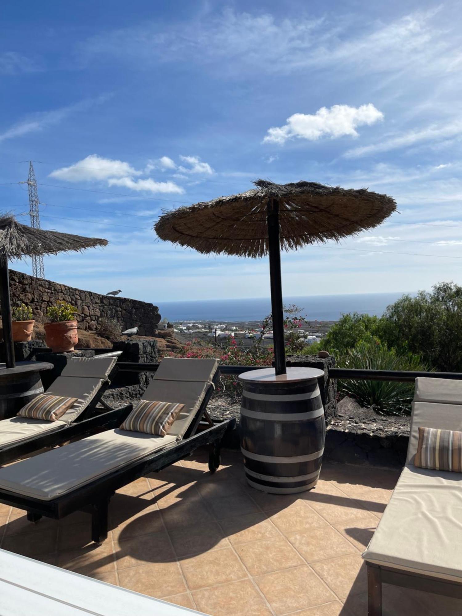 Castillo Lanzarote Villa Sophie - Luxury Villa -Sleep In A Volcanic Cave With Heated Pool Тиас Экстерьер фото
