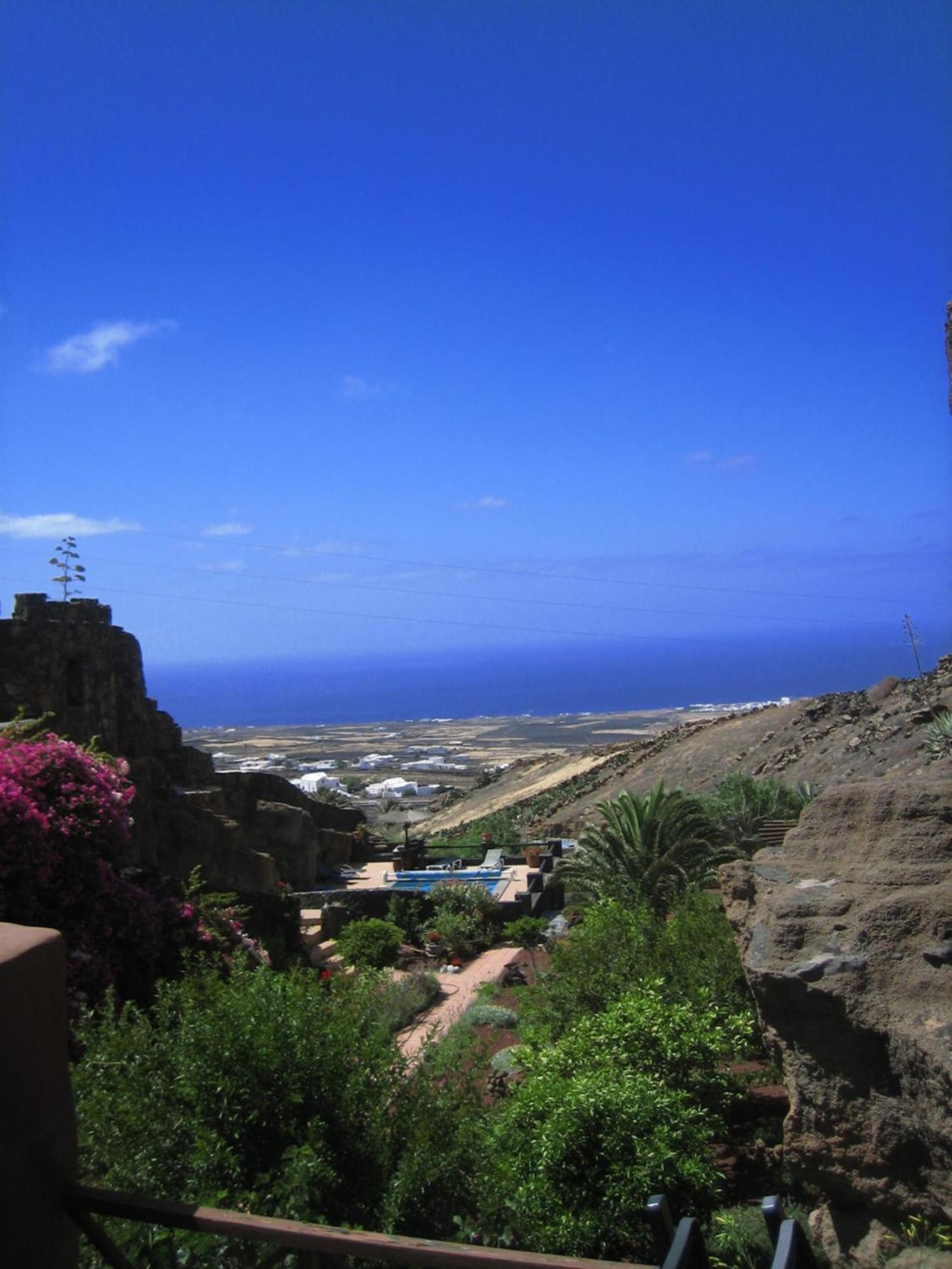 Castillo Lanzarote Villa Sophie - Luxury Villa -Sleep In A Volcanic Cave With Heated Pool Тиас Экстерьер фото